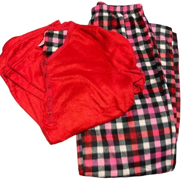 Red and plaid incredibly soft and cozy, comfy pajamas, new without tags - Picture 1 of 8